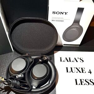 Sony WH-1000XM4 Wireless Over-Ear Headphones in Black